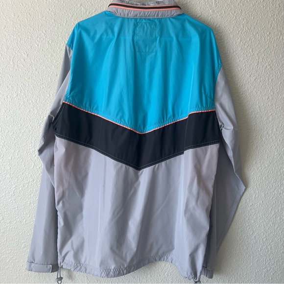 Quiksilver Vintage Look Windbreaker Hidden Hood Men’s Size XL Gray, Blue… - Picture 5 of 7